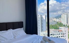 Beacon 2Br Infinity Pool - By Bnb4U